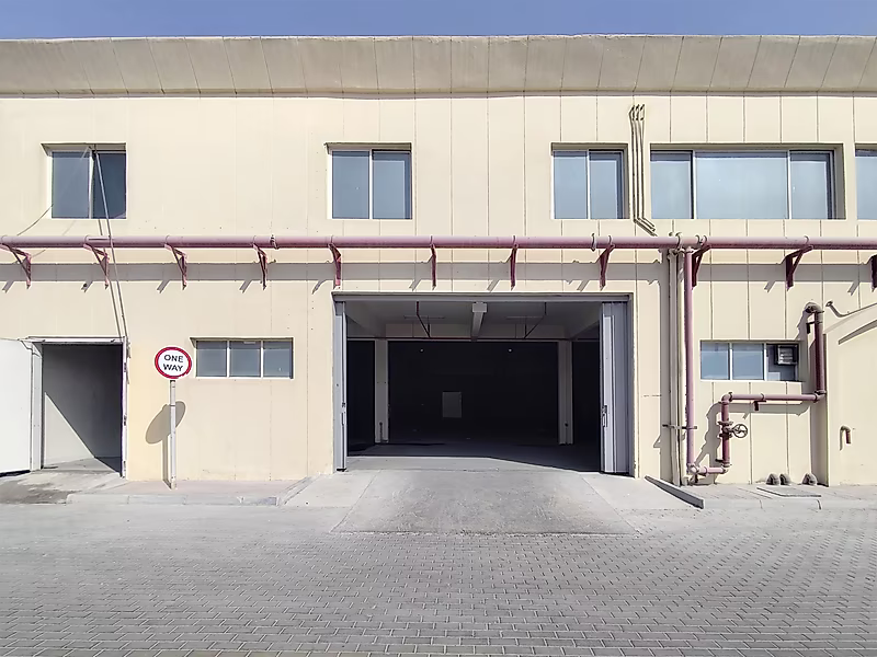 730 SQM Food Storage Warehouse | Ready - Photo 3
