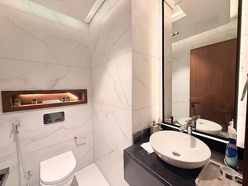 Luxurious 1 Bedroom with Beach Access - Photo 7