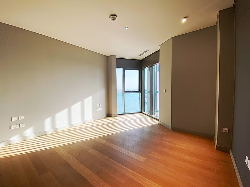 Spacious 2BDR 2.5BTH Ready Unit with Payment Plan - Photo 4