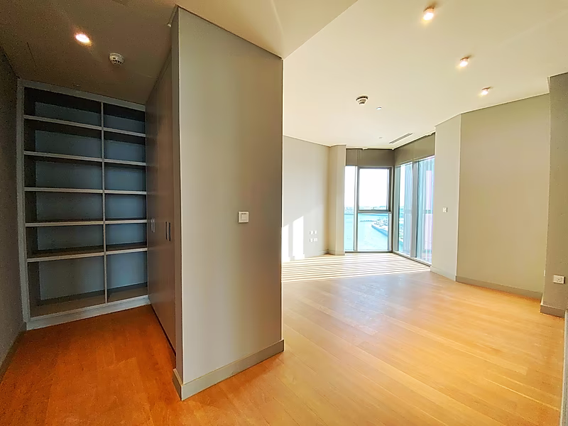 Spacious 2BDR 2.5BTH Ready Unit with Payment Plan - Photo 5