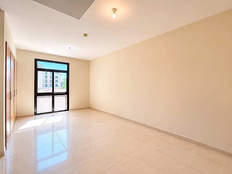 COZY STUDIO APARTMENT | FOX HILLS | BILLS INCLUDED - Photo 2