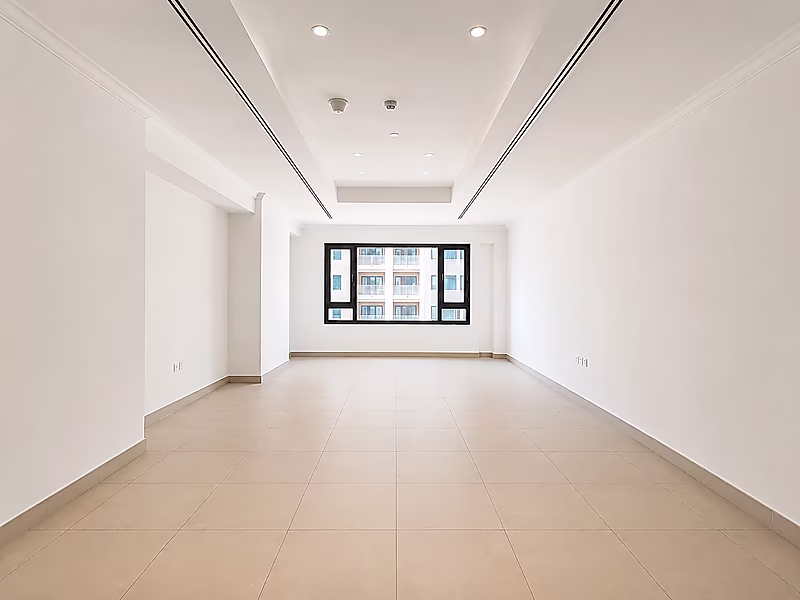 1 Bedroom + Office | Pool View | Partial Marina View | No Balcony - Photo 2