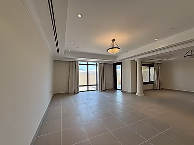 Exquisite 4BR Townhouse | Modern Living