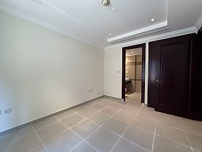 Exquisite 4BR Townhouse | Modern Living