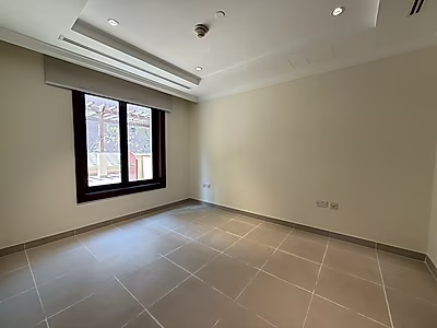 Exquisite 4BR Townhouse | Modern Living