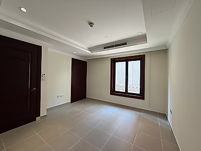 Exquisite 4BR Townhouse | Modern Living