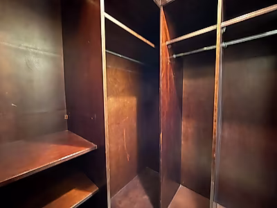 Exquisite 4BR Townhouse | Modern Living