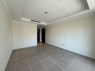 Exquisite 4BR Townhouse | Modern Living