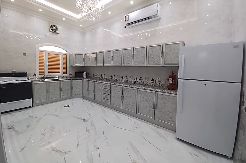 SPACIOUS 10+BR FAMILY VILLA IN AL THUMAMA - Photo 12