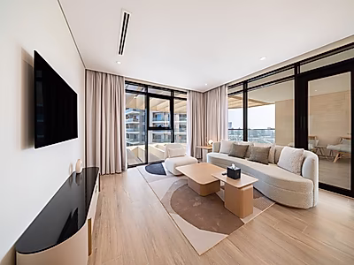 Luxury Meets the Shore: Premium 1BR with Beach Access