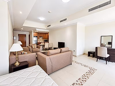 MODERN STUDIO WITH BILLS INCLUDED
