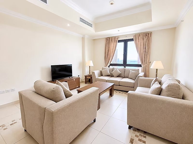 CHIC 1-BEDROOM APARTMENT | PORTO ARABIA - Photo 1