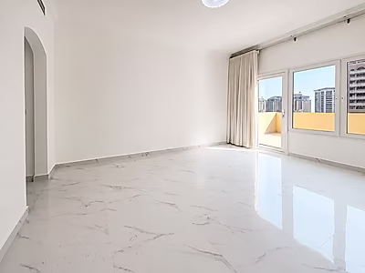 STUNNING REFINED 2-BEDROOM APARTMENT | PORTO