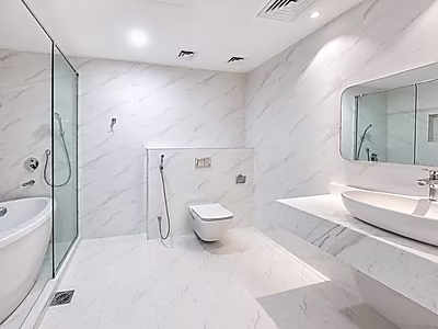 STUNNING REFINED 2-BEDROOM APARTMENT | PORTO