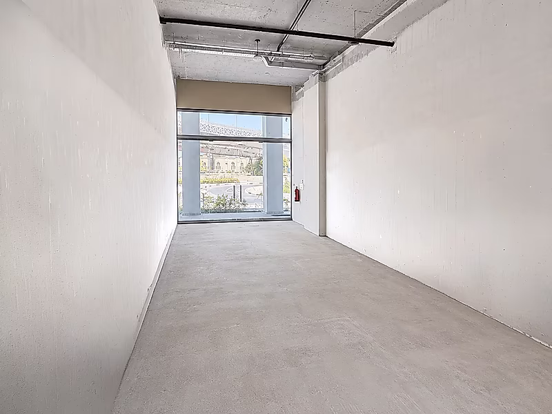 Prime Retail Spaces 112 SQM for Lease | Gharrafa - Photo 3