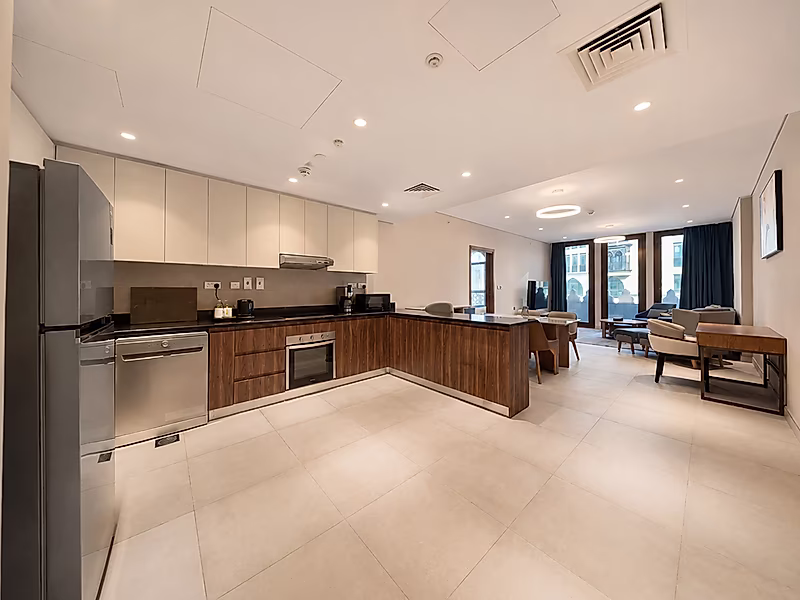 Modern 1-Bedroom Residence | Wi-Fi Included | The Pearl - Photo 1