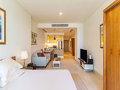 BILLS INCLUDED | FULLY EQUIPPED STUDIO | PEARL