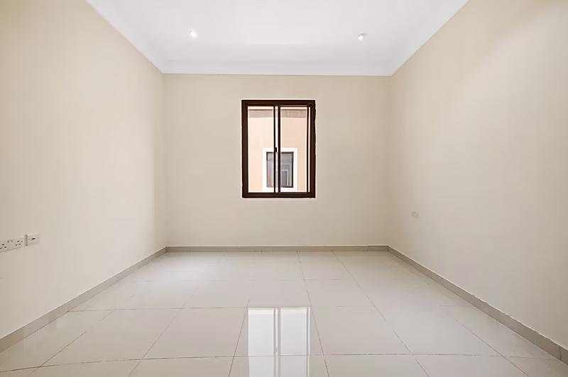 SPACIOUS 5BR COMPOUND VILLA WITH GREAT AMENITIES - Photo 14