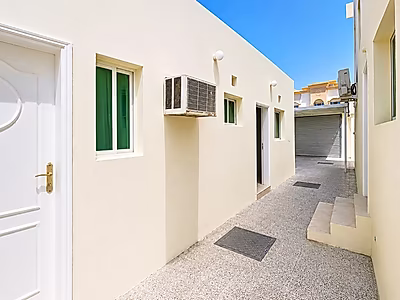 5 BEDROOMS + MAID  STANDALONE VILLA IN PRIME LOCATION