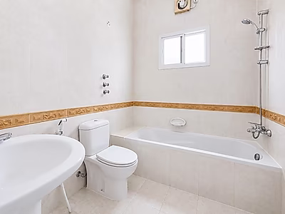 5 BEDROOMS + MAID  STANDALONE VILLA IN PRIME LOCATION