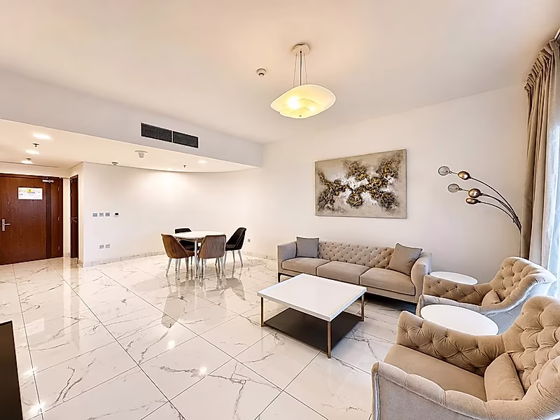 Charming 1BR with Stylish Interiors - Photo 4