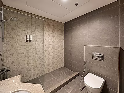 BILLS INCLUDED 2 BEDROOM APARTMENT WEST BAY
