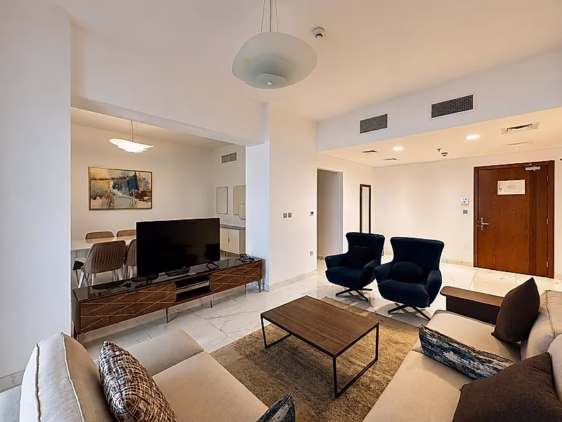 BILLS INCLUDED 2 BEDROOM APARTMENT WEST BAY - Photo 9
