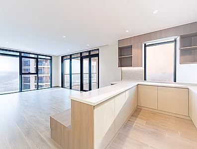BRIGHT 1BR WATERFRONT APARTMENT FOR RENT