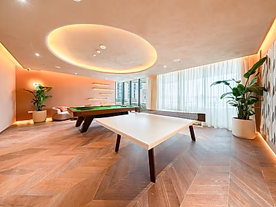 BRIGHT 1BR WATERFRONT APARTMENT FOR RENT