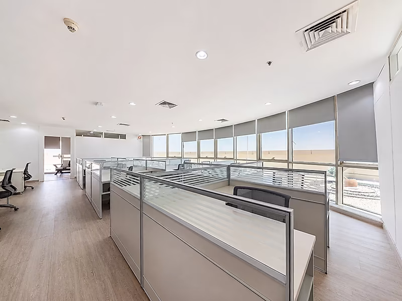 Fully Furnished Premium Office | West Bay | Spectacular Sea Views - Photo 1