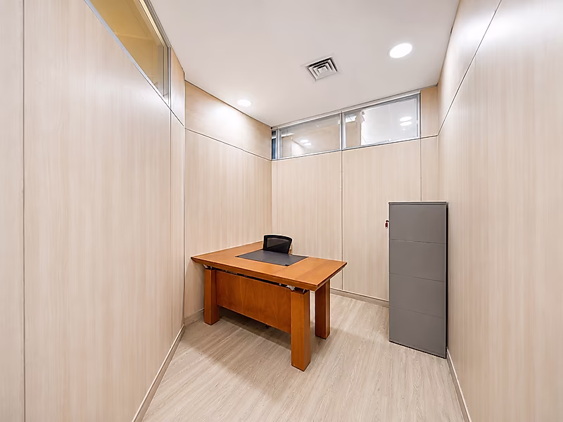 Move-In Ready Executive Office | West Bay | Premium Business Address - Photo 5