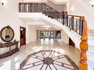 FAMILY COMPOUND | 5BR+MAID VILLA | SEMI-FURNISHED