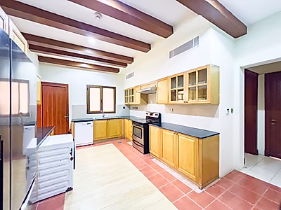 FAMILY COMPOUND | 5BR+MAID VILLA | SEMI-FURNISHED