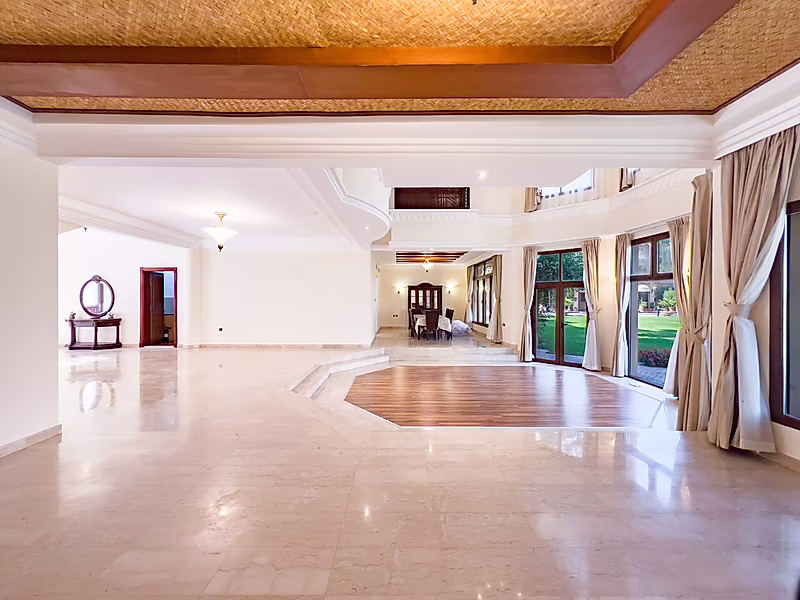 FAMILY COMPOUND | 5BR+MAID VILLA | SEMI-FURNISHED - Photo 15