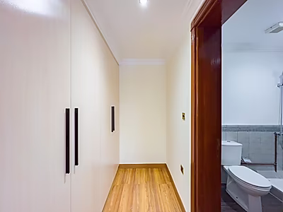 FAMILY COMPOUND | 5BR+MAID VILLA | SEMI-FURNISHED