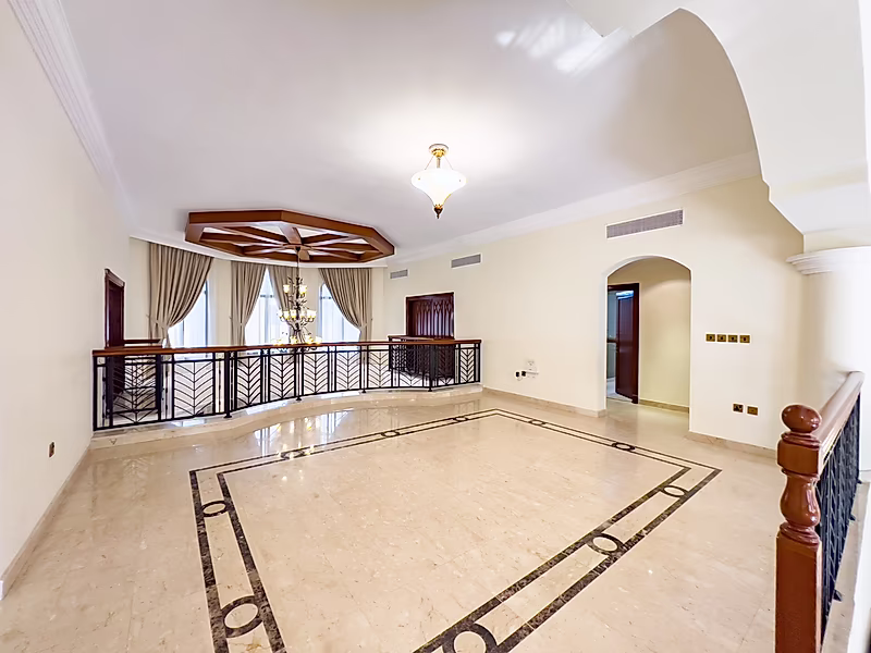 FAMILY COMPOUND | 5BR+MAID VILLA | SEMI-FURNISHED - Photo 22