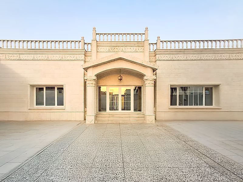 Exceptional Standalone Villa in Excellent Condition | Priced at Land Value | 1,120 SQM Plot | Prime Al Duhail - Photo 1