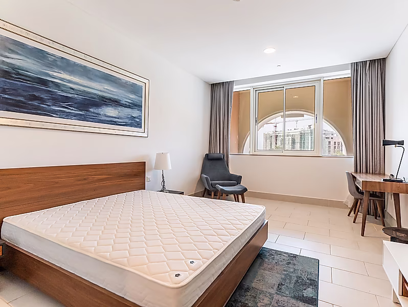 ALL BILLS INCLUSIVE 1BR + OFFICE BEACH ACCESS - Photo 9