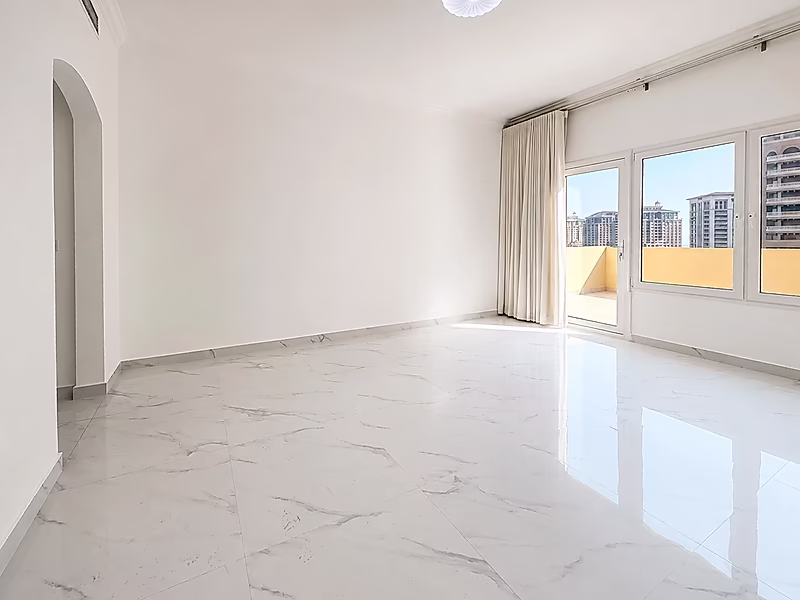 PORTO ARABIA RENOVATED 2 BEDROOM FOR RENT - Photo 3