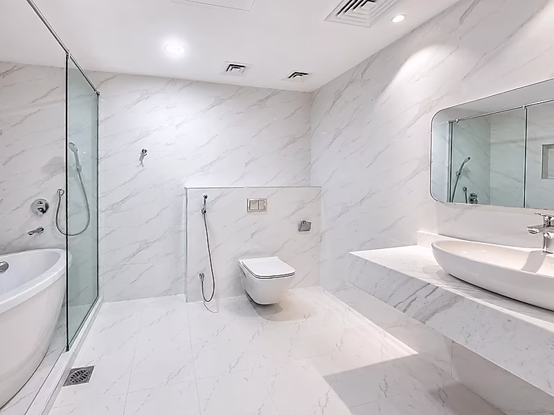 PORTO ARABIA RENOVATED 2 BEDROOM FOR RENT - Photo 16