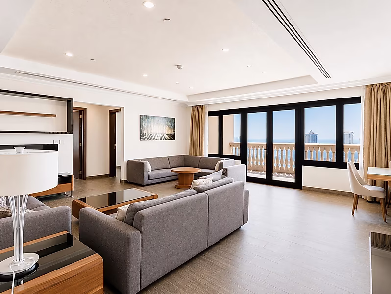 BRIGHT 2 BEDROOM WITH BALCONY AND AMENITIES - Photo 8