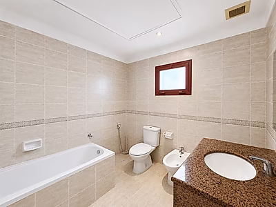 SPACIOUS 3+ MAID VILLA IN DUHAIL WITH PRIVATE GARDEN