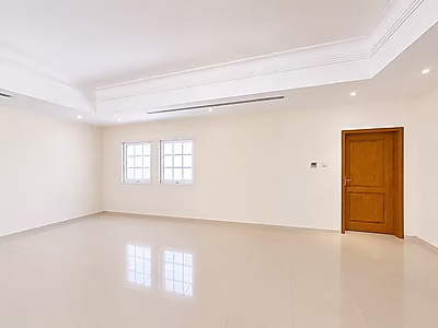 SPACIOUS 3+ MAID VILLA IN DUHAIL WITH PRIVATE GARDEN