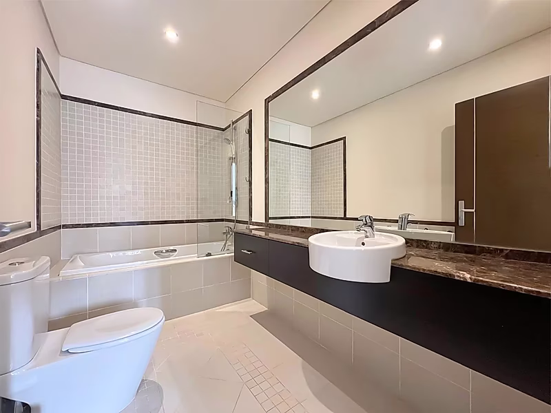 3BR APARTMENT IN QANAT QUARTIER | BEACH ACCESS - Photo 3