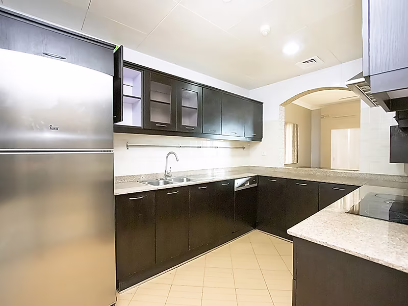 INVESTMENT OPPORTUNITY 3+MAID'S IN PORTO - Photo 12