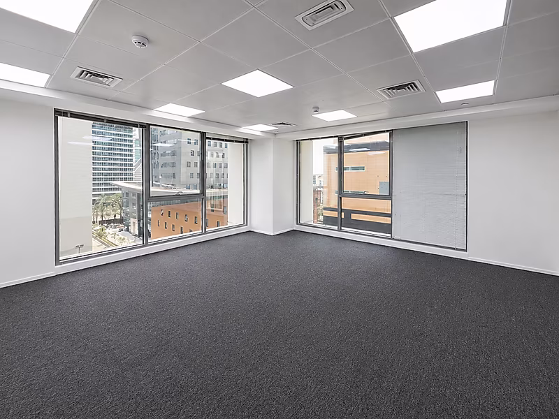 Elite Business Office | 143 SQM | Lusail Marina - Photo 1