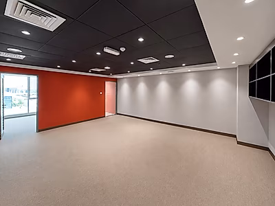 Spacious Office with Partitions | 125 SQM | Lusail Marina