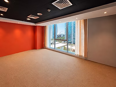 Spacious Office with Partitions | 125 SQM | Lusail Marina
