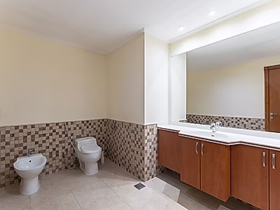 FULLY FURNISHED - SPACIOUS 2 BEDROOM | READY TO MOVE