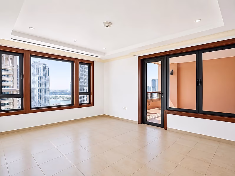 SF 2 BEDROOMS BILLS INCLUDED | PORTO ARABIA - Photo 1